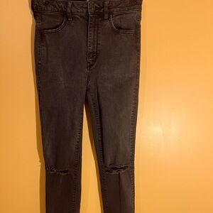 American Eagle Outfittets Ladies Super High Rise Legging Jeans!